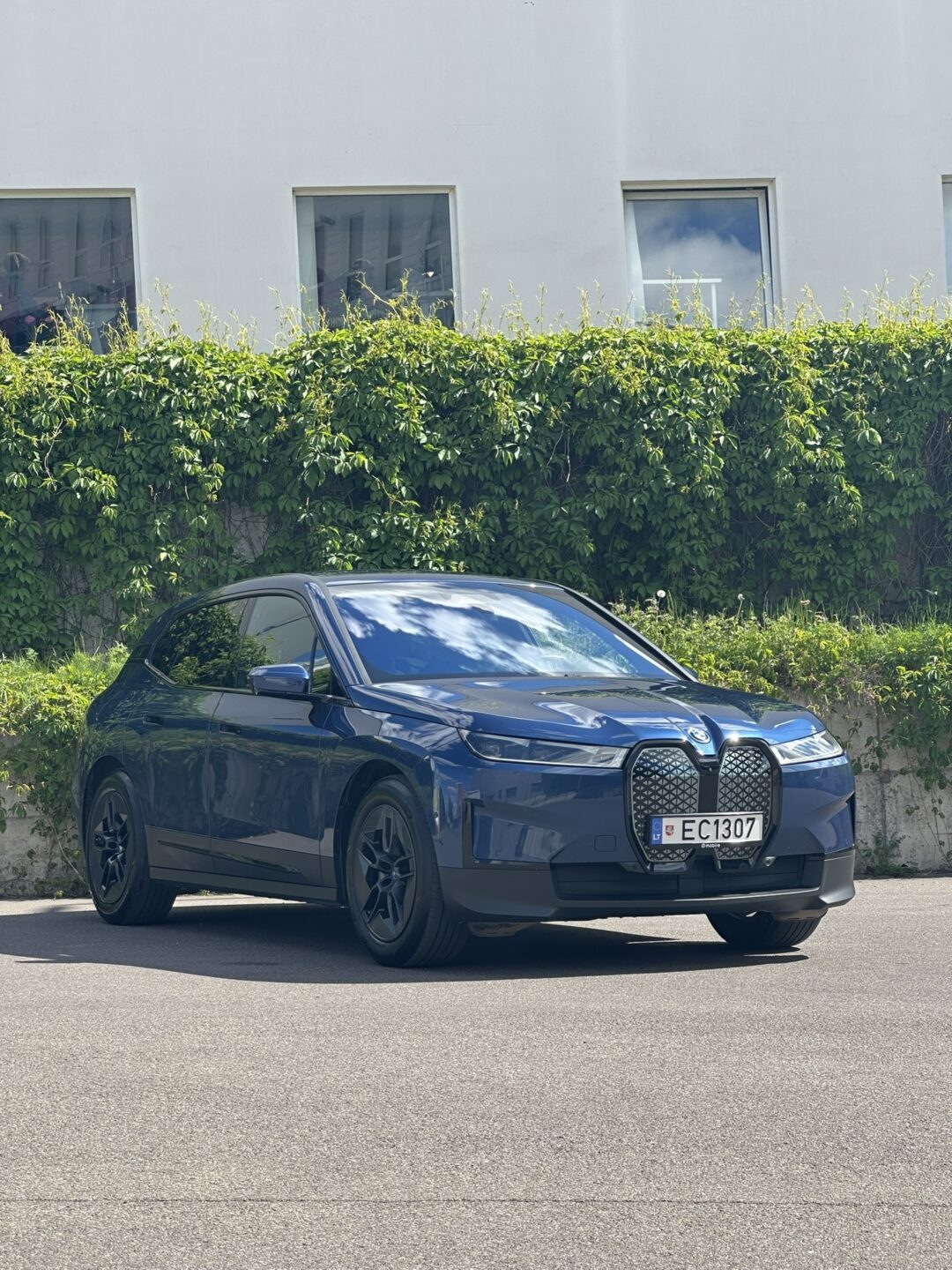 BMW iX 2023