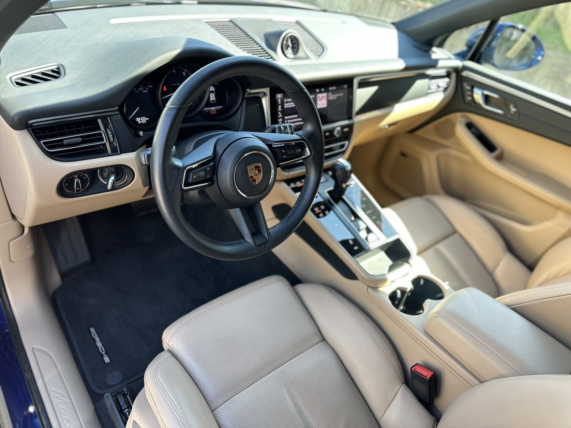 Porsche Macan 2024