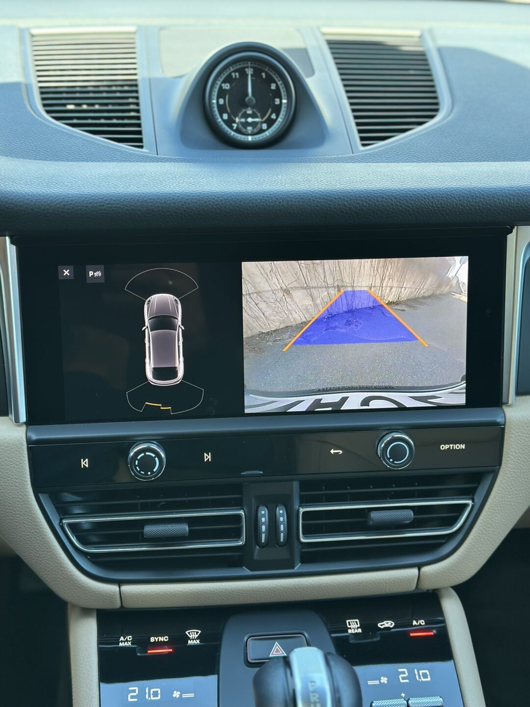 Porsche Macan 2024