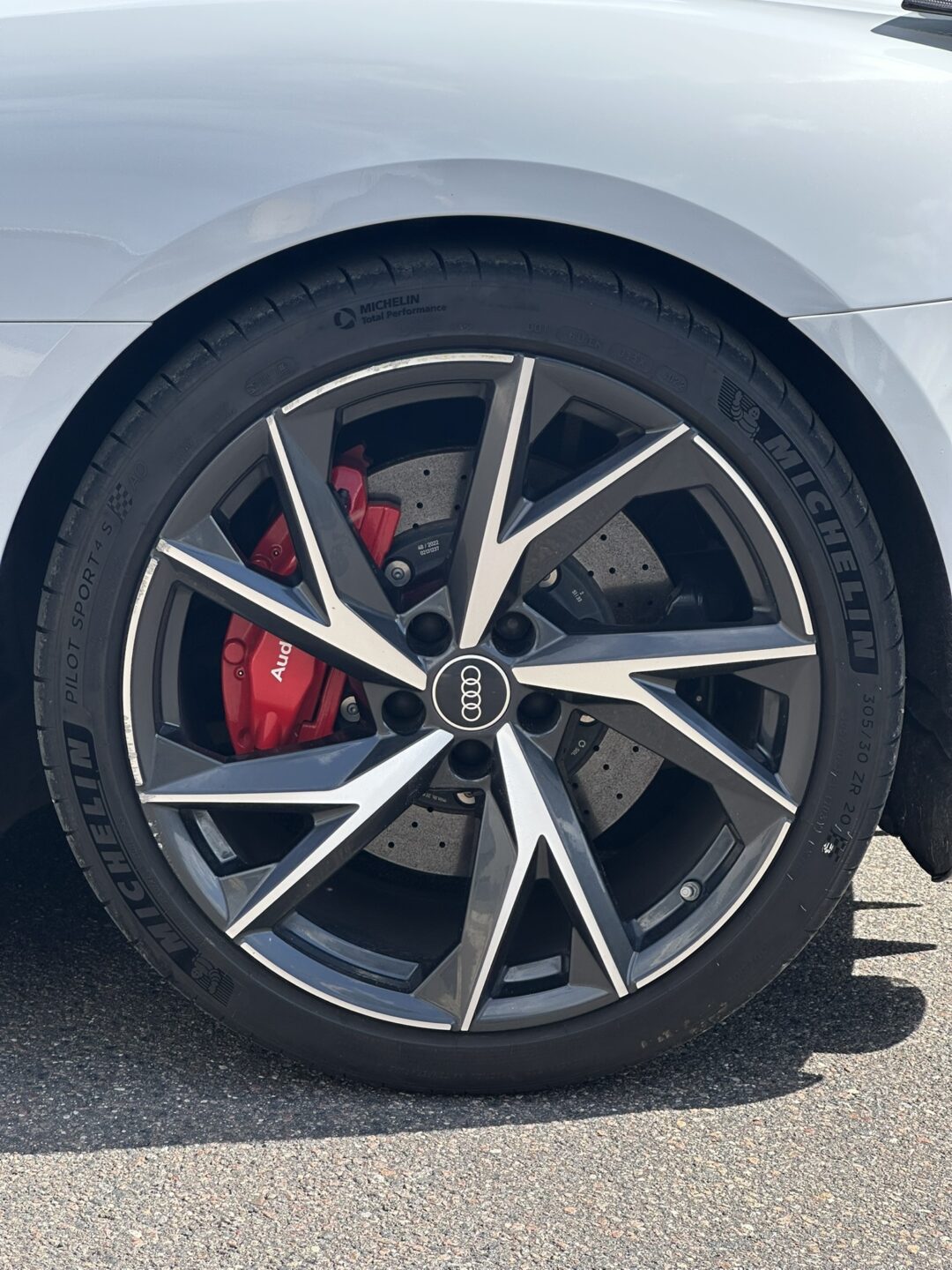 Audi R8 2023